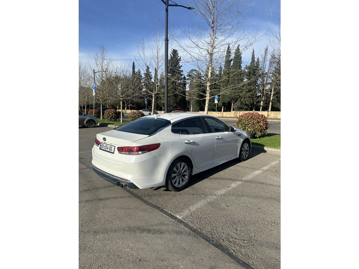 Kia Optima - фото 2