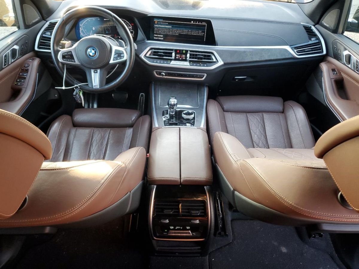 BMW X5 - фото 8