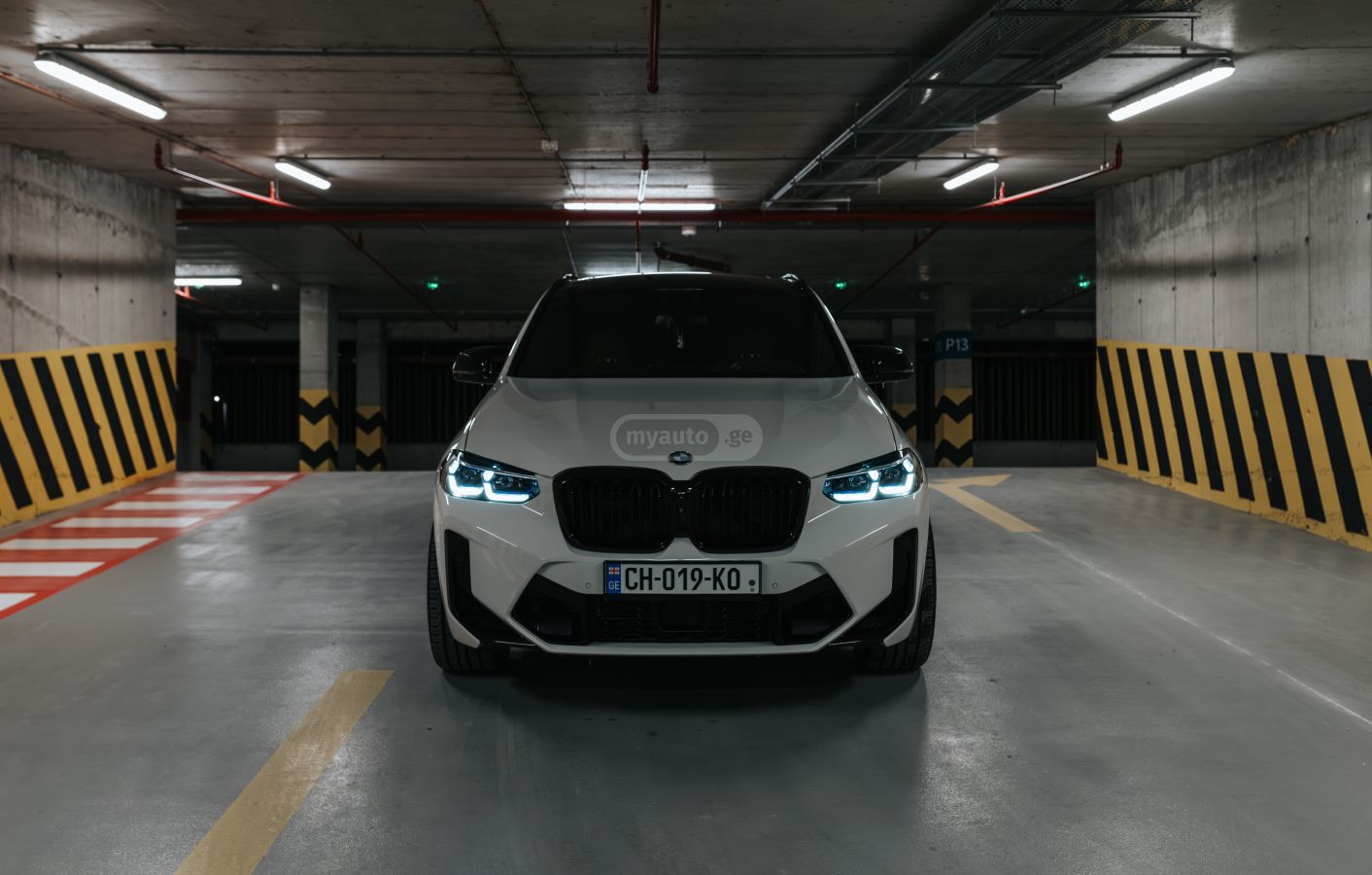 BMW X4 - фото 12