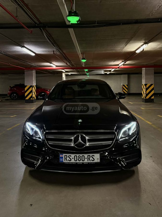 Mercedes-Benz E 220 - фото 13