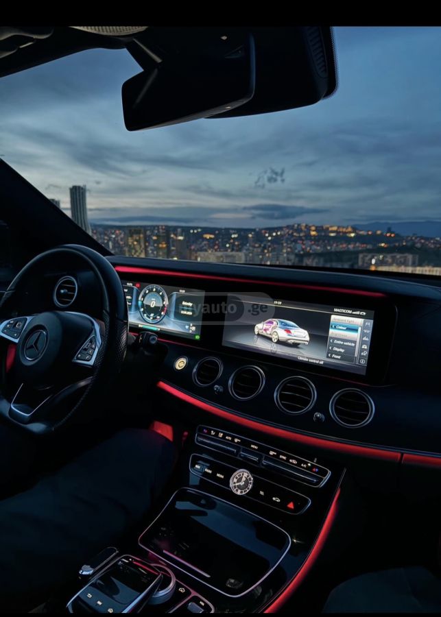 Mercedes-Benz E 220 - фото 7