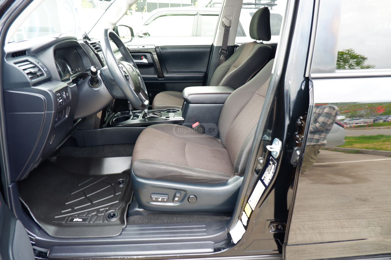 Toyota 4Runner - фото 9