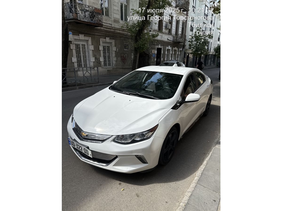 Chevrolet Volt - фото 1