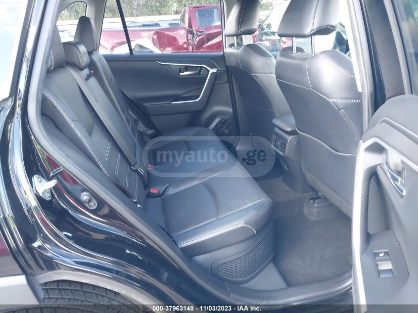 Toyota LIMITED — миниатюра 6