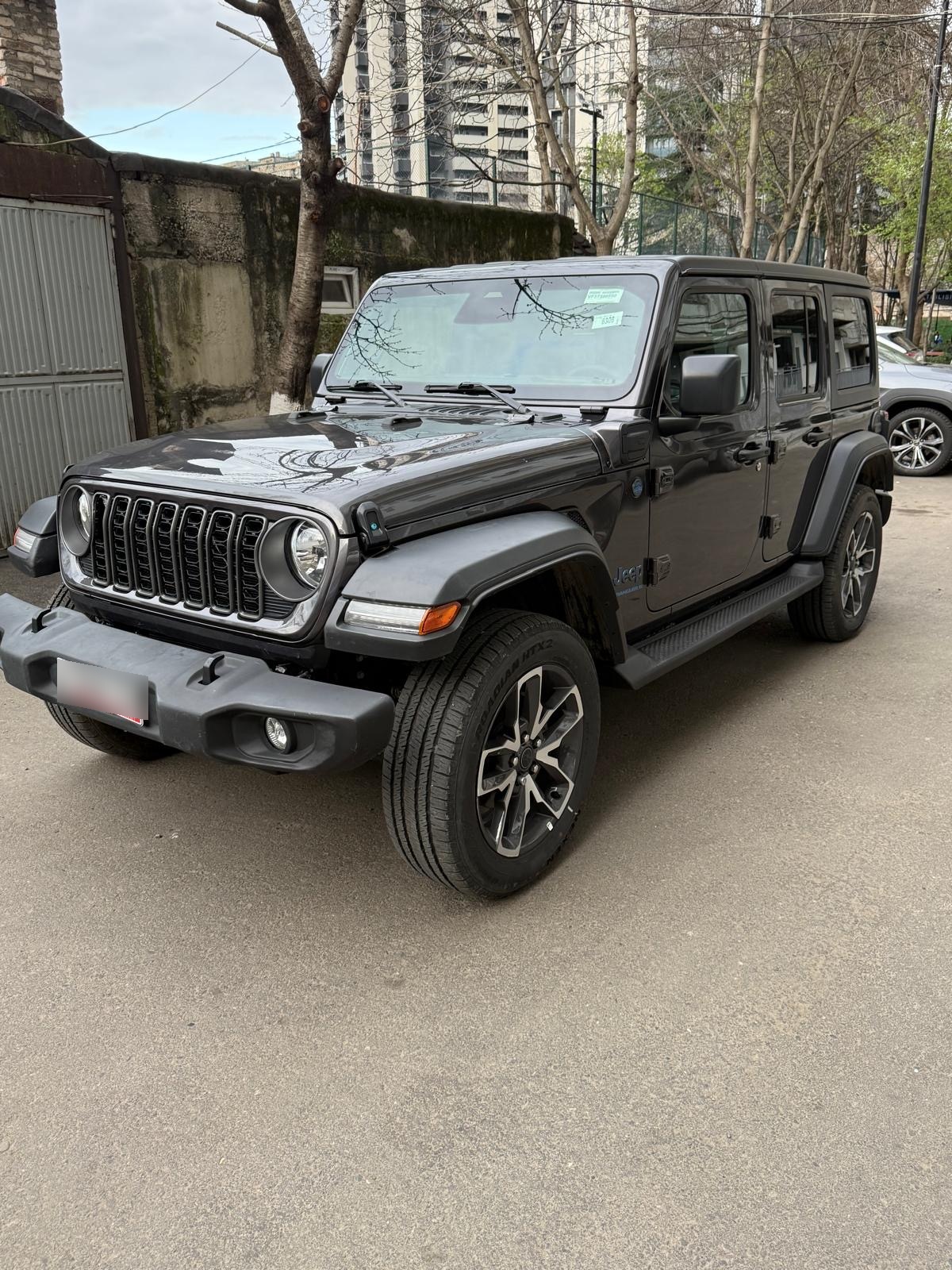 Jeep Wrangler - фото 2