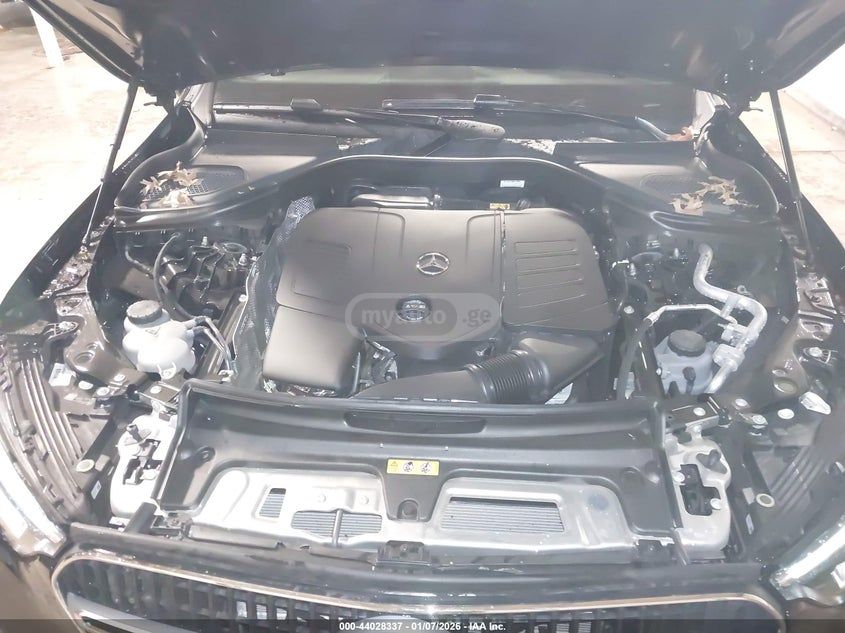 Mercedes-Benz GLC 300 2025 — миниатюра 10