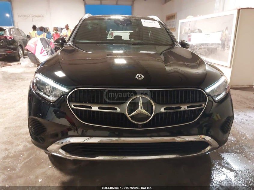 Mercedes-Benz GLC 300 2025 — миниатюра 11