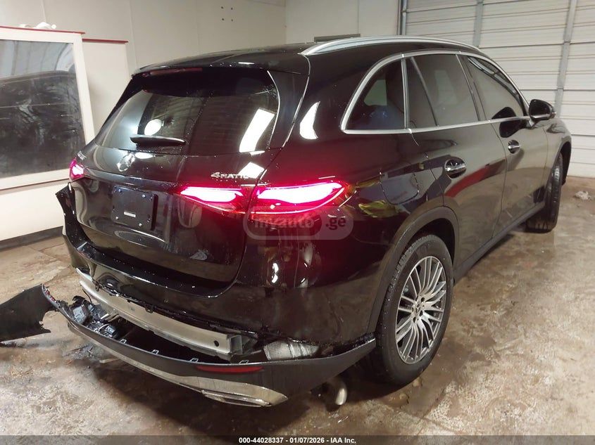 Mercedes-Benz GLC 300 2025 — миниатюра 4