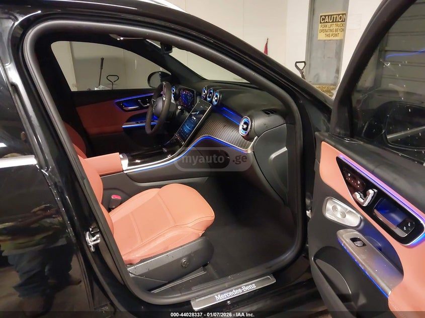 Mercedes-Benz GLC 300 2025 — миниатюра 5