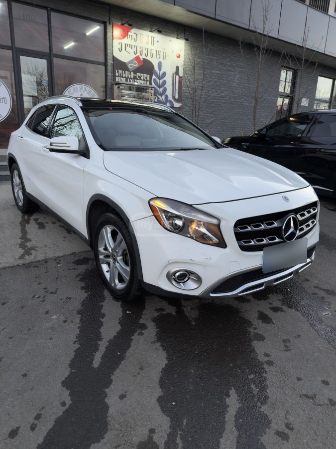 Mercedes-Benz GLA 250 - фото 4