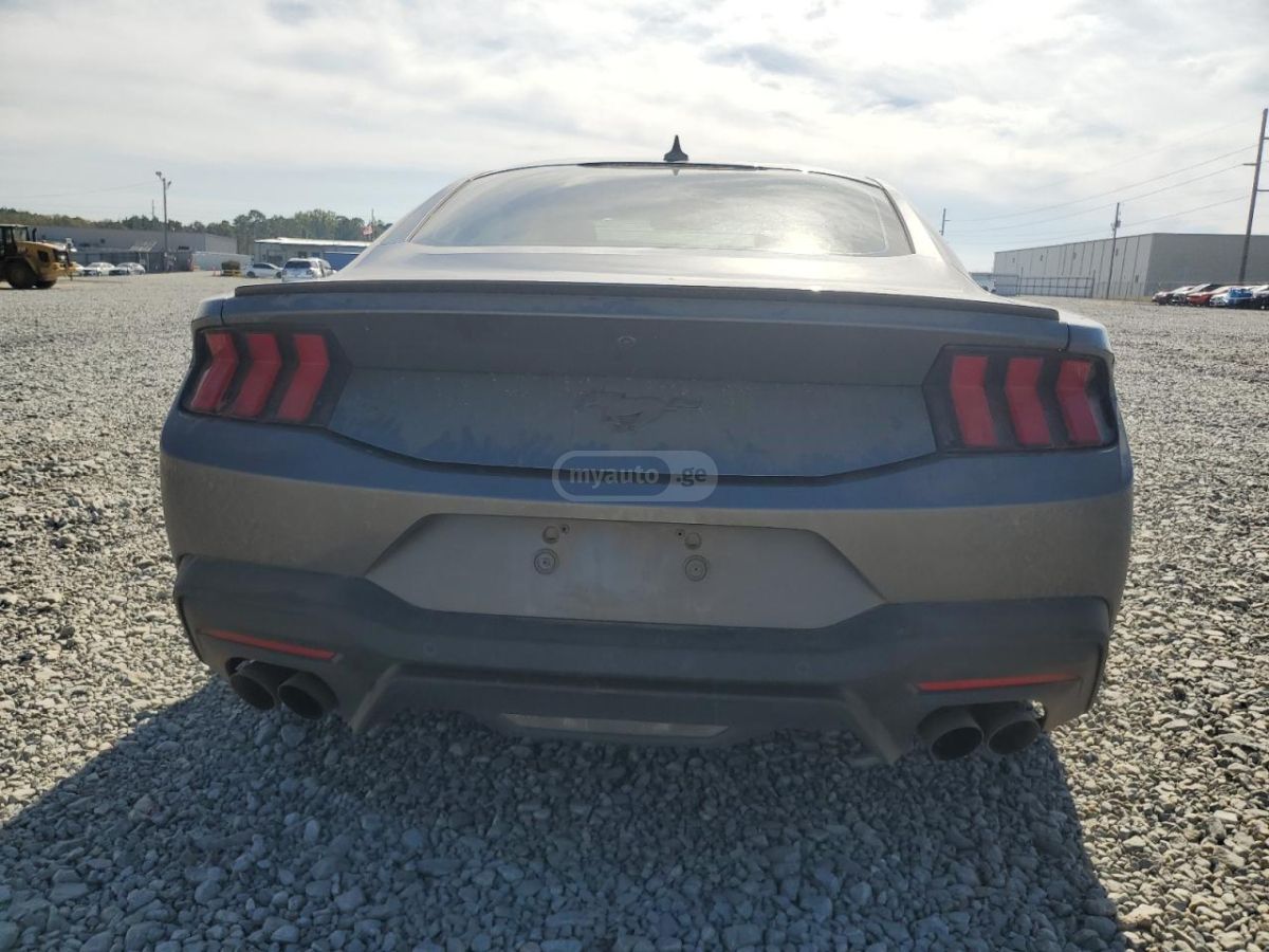 Ford EcoBoost Premium 2dr Convertib — миниатюра 9