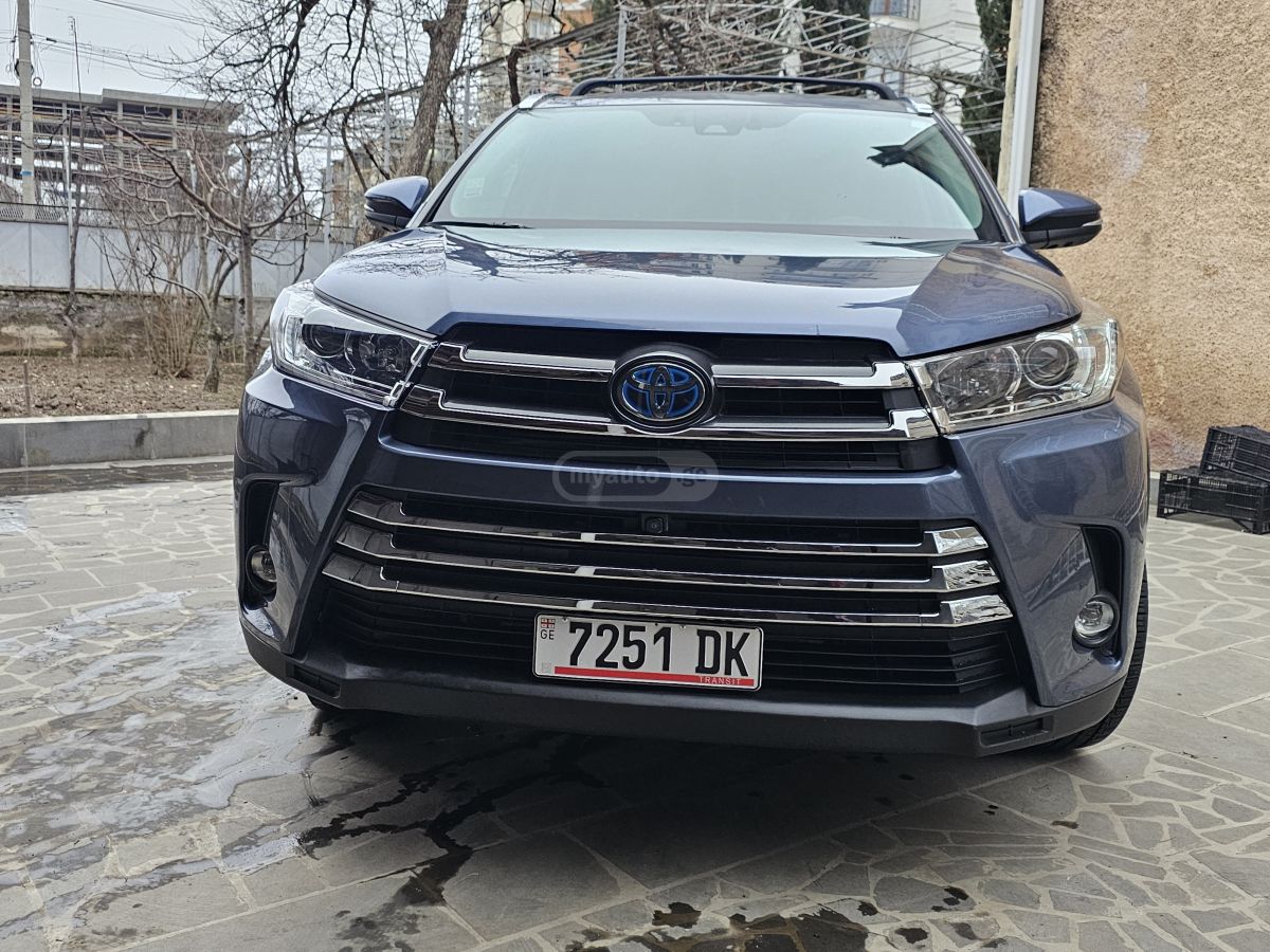 Toyota Highlander - фото 11