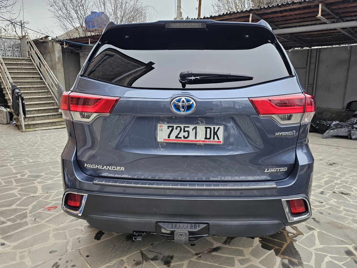 Toyota Highlander - фото 9