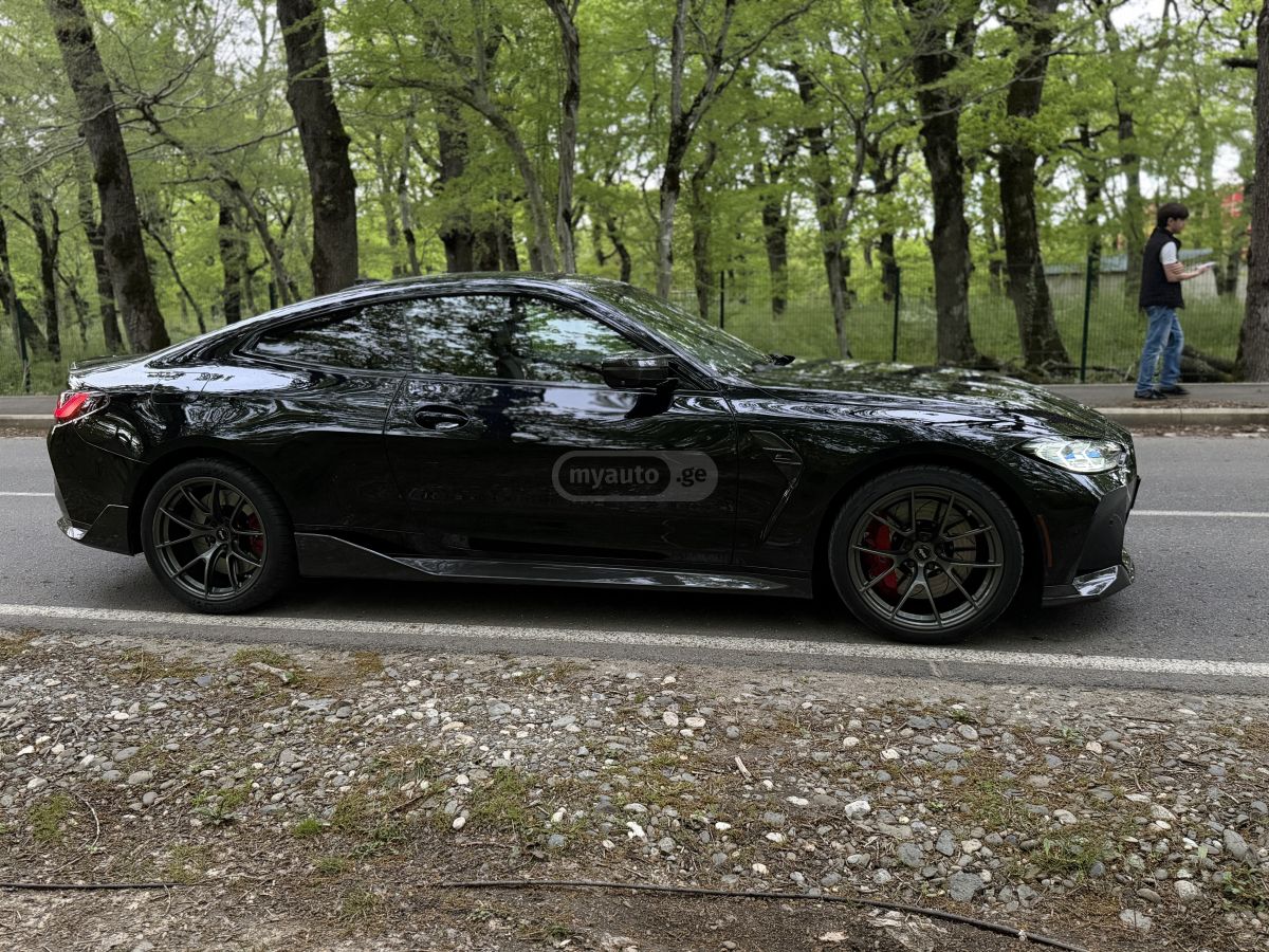 BMW M4 - фото 11
