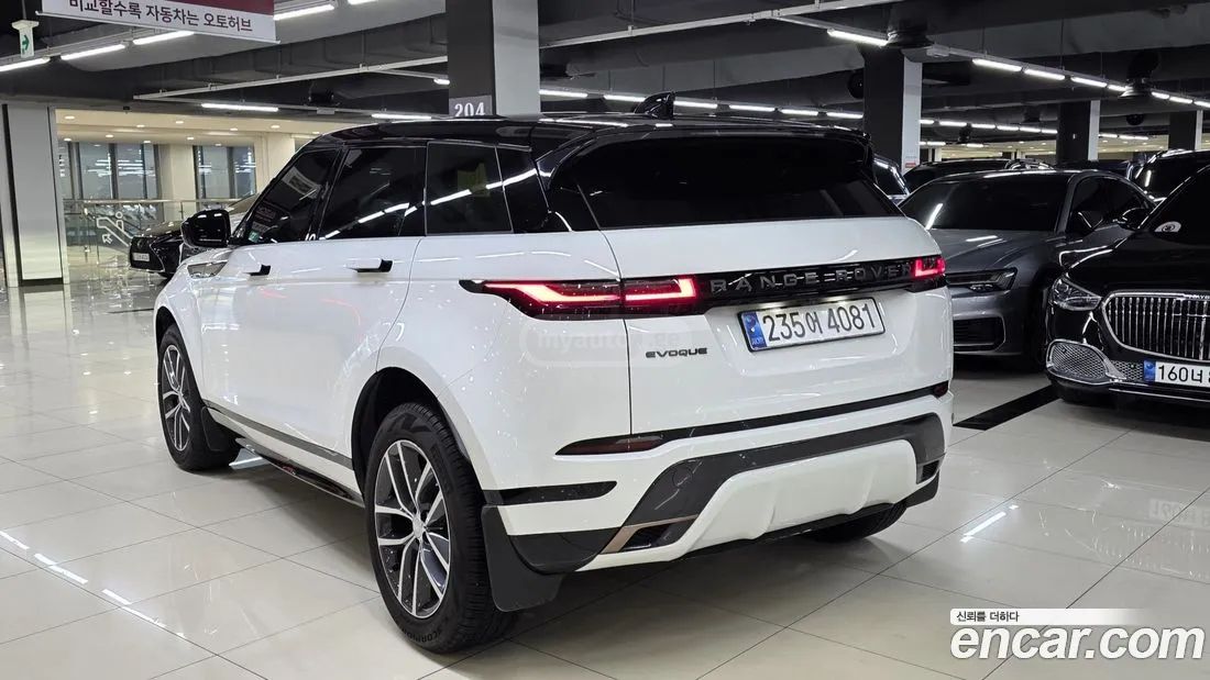 Land Rover Range Rover Evoque 2025 — миниатюра 4