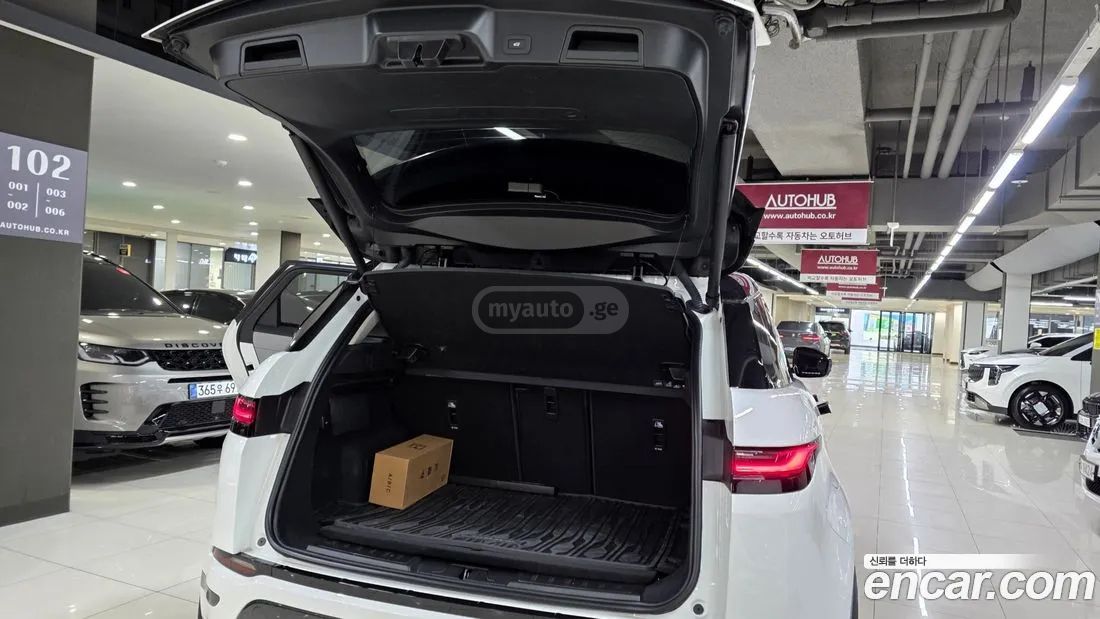 Land Rover Range Rover Evoque 2025 — миниатюра 6