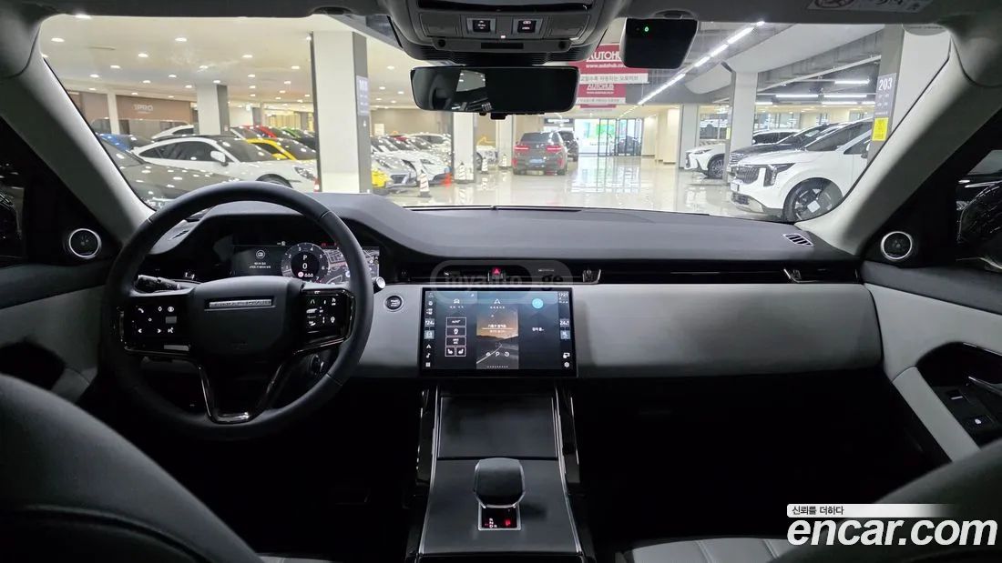Land Rover Range Rover Evoque 2025 — миниатюра 7