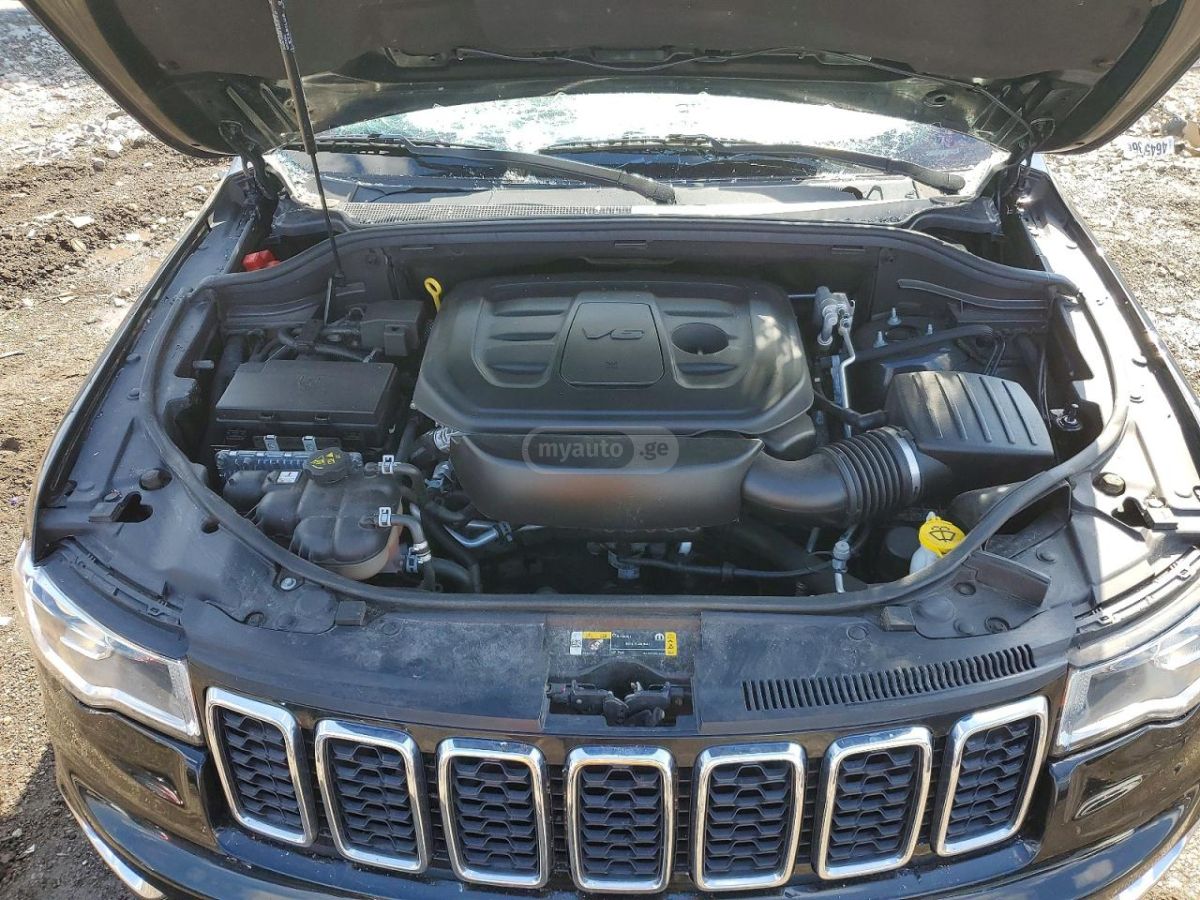 Jeep Grand Cherokee - фото 11