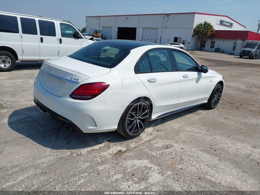 Mercedes-Benz C 43 AMG 2021 — миниатюра 4