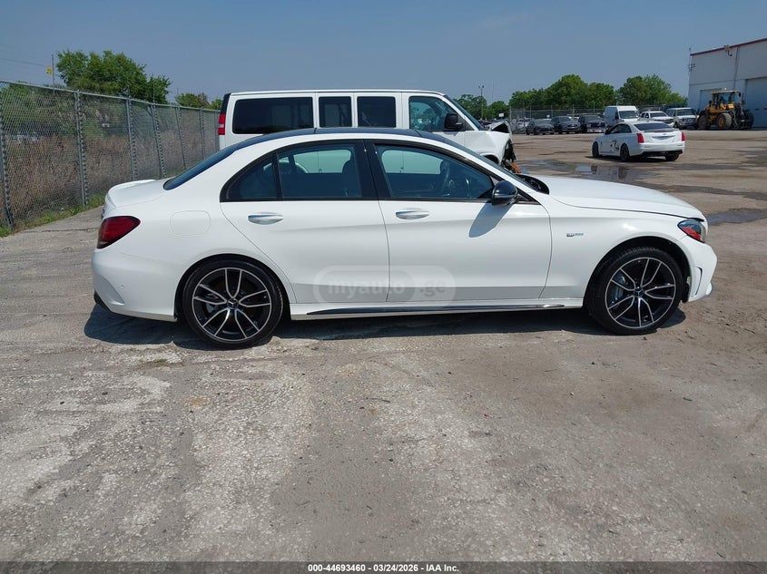 Mercedes-Benz C 43 AMG 2021 — миниатюра 9