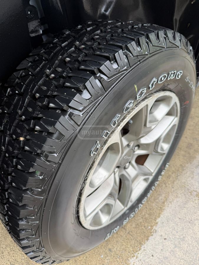 Jeep Trailhawk 4dr 4x4 Automatic — миниатюра 10