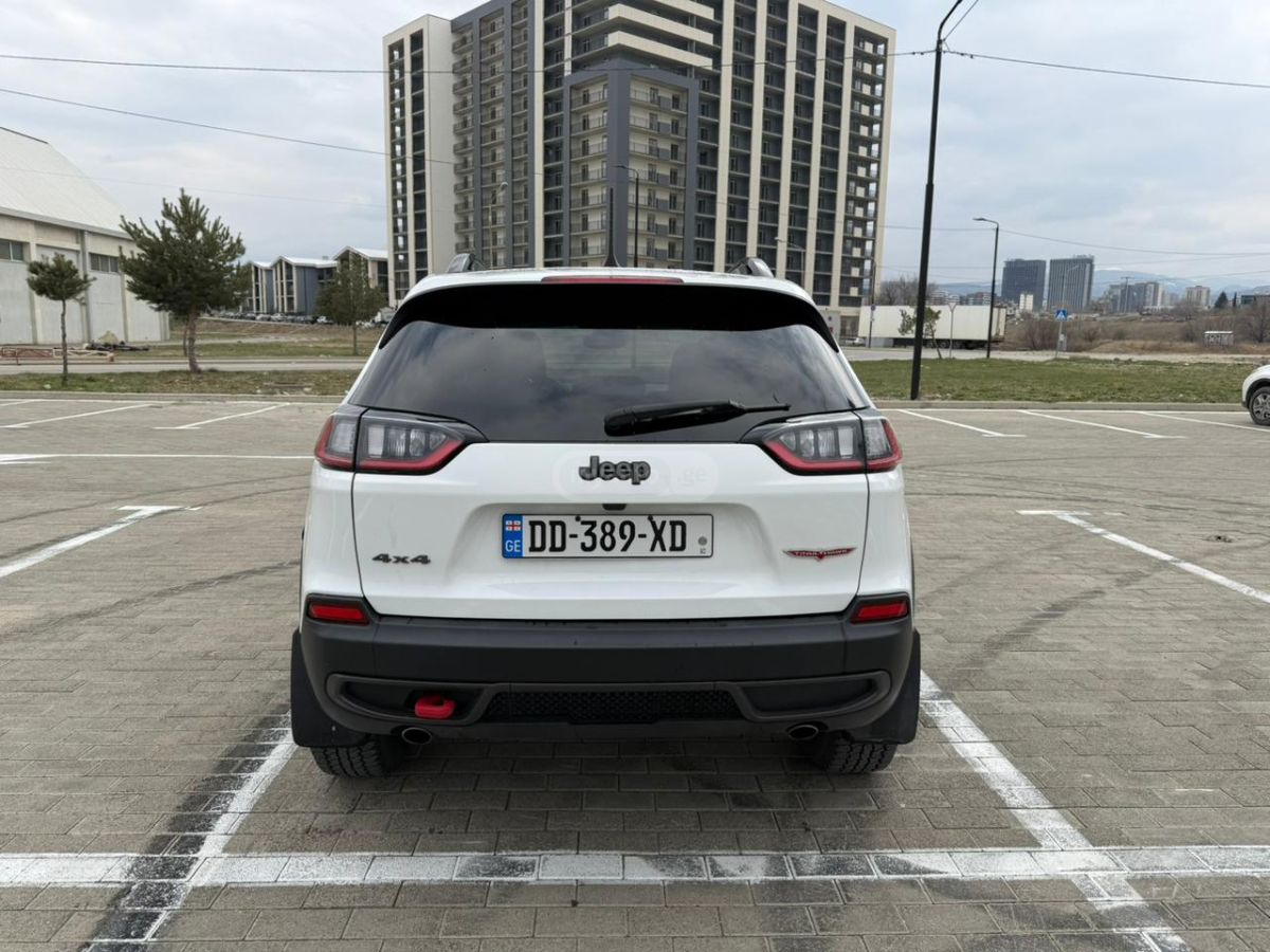 Jeep Trailhawk 4dr 4x4 Automatic — миниатюра 3