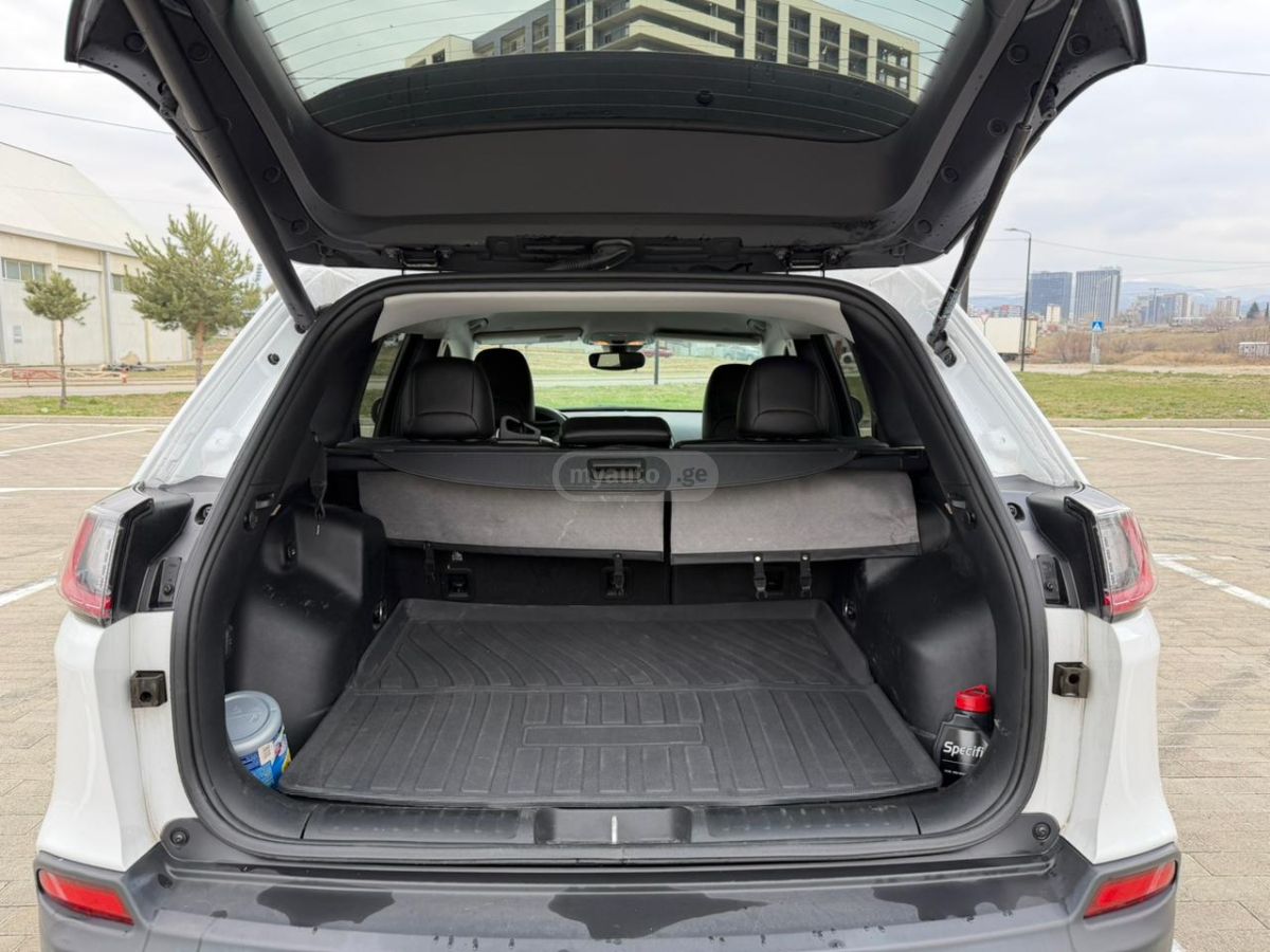 Jeep Trailhawk 4dr 4x4 Automatic — миниатюра 8