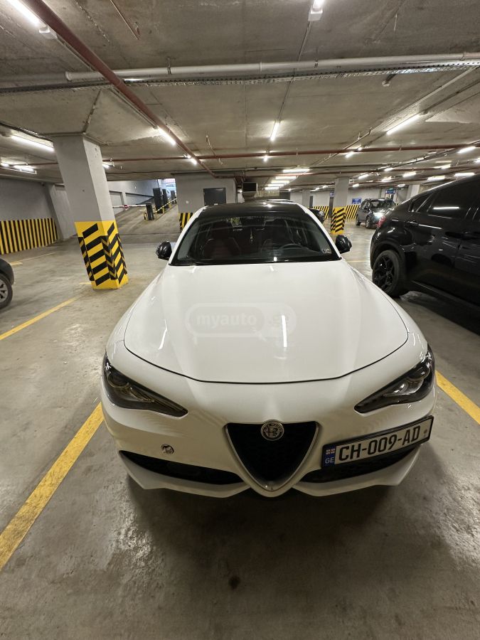 Alfa Romeo Giulia - фото 2