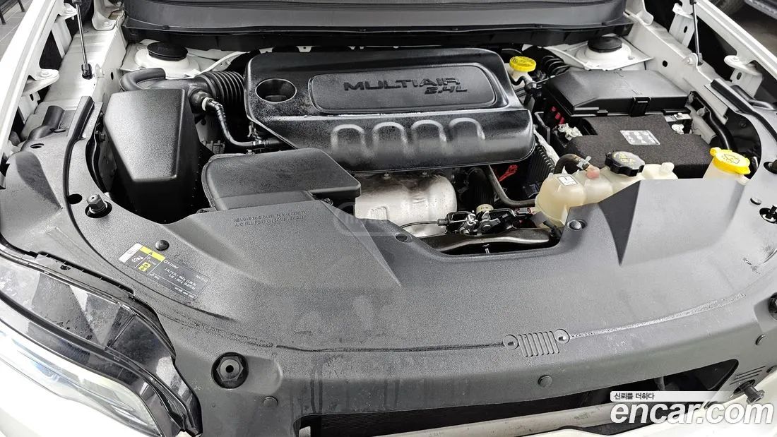 Jeep Cherokee - фото 6