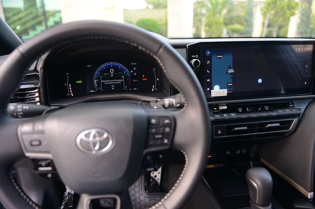 Toyota Camry - фото 14