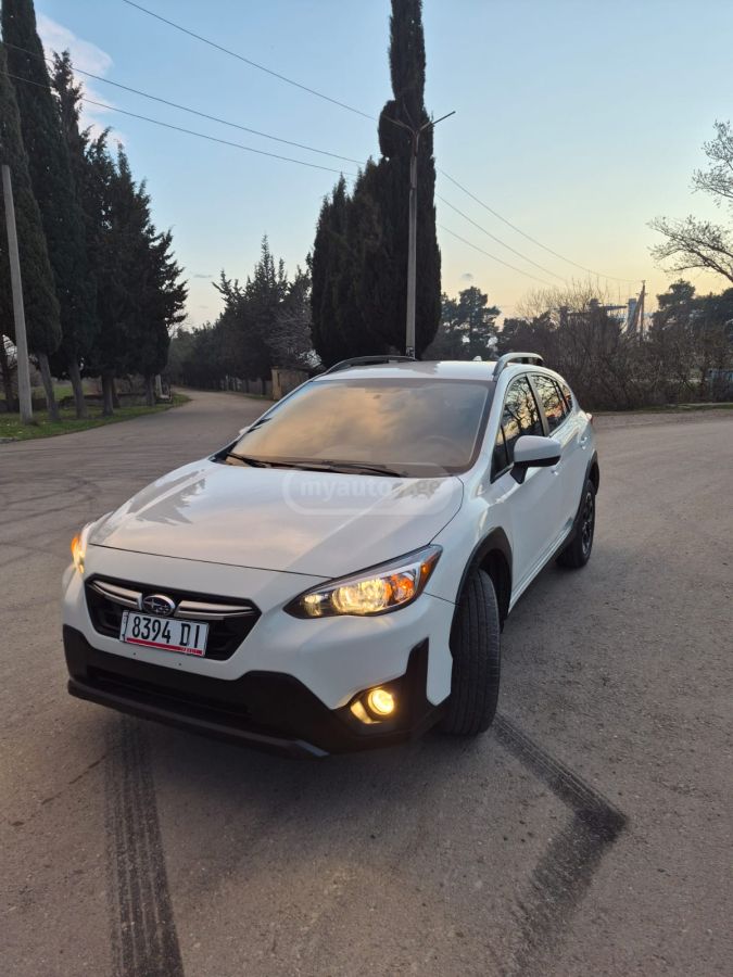 Subaru Premium 4dr All-Wheel Drive CV — миниатюра 1