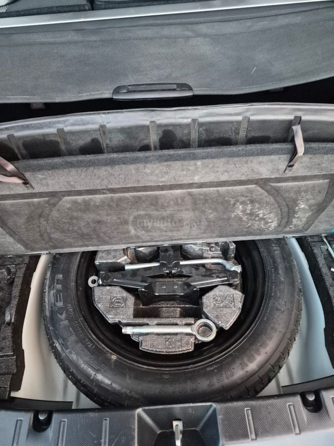 Subaru Premium 4dr All-Wheel Drive CV — миниатюра 10