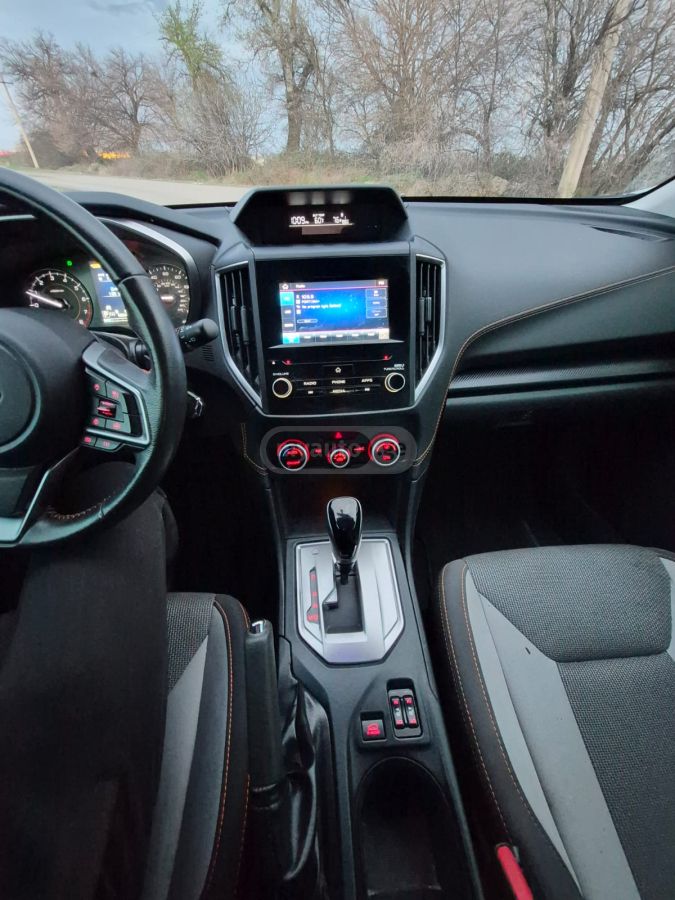 Subaru Premium 4dr All-Wheel Drive CV — миниатюра 14