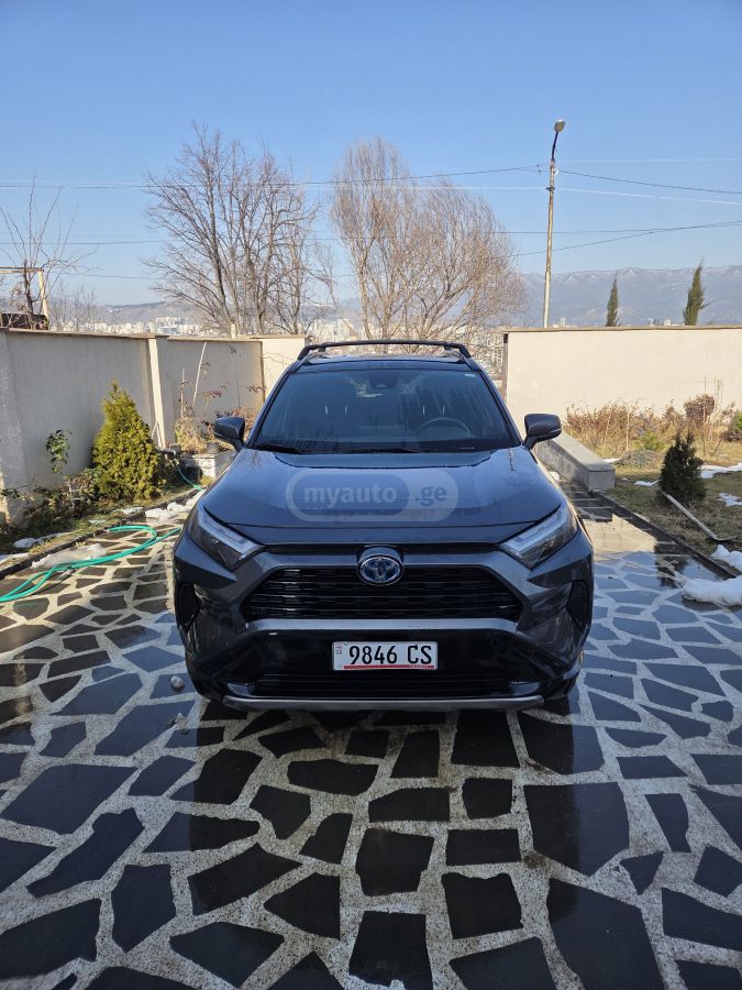 Toyota SE 4dr All-Wheel Drive CVT — миниатюра 9