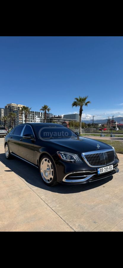 Mercedes-Benz S 63 AMG - фото 1