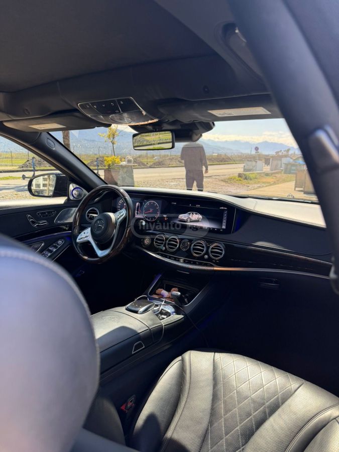 Mercedes-Benz S 63 AMG - фото 12