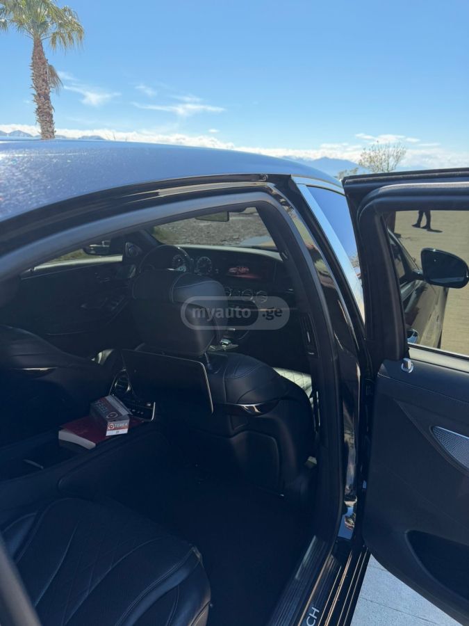 Mercedes-Benz S 63 AMG - фото 14