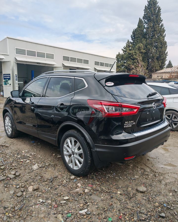 Nissan Rogue Sport 2022 — миниатюра 3