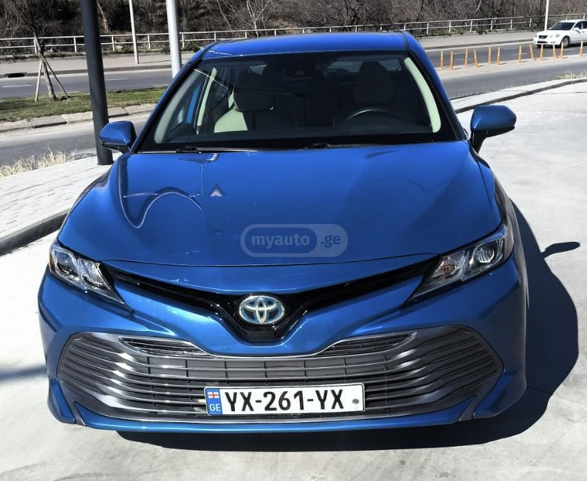 Toyota Camry - фото 8