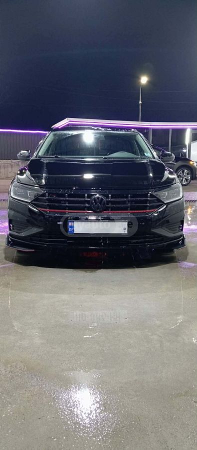 Volkswagen Jetta - фото 2