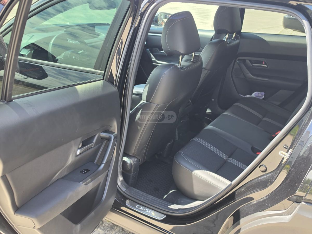 Mazda CX-50 - фото 10