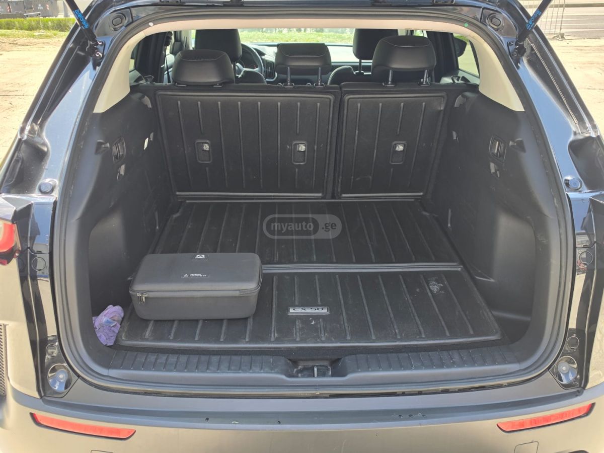 Mazda CX-50 - фото 7