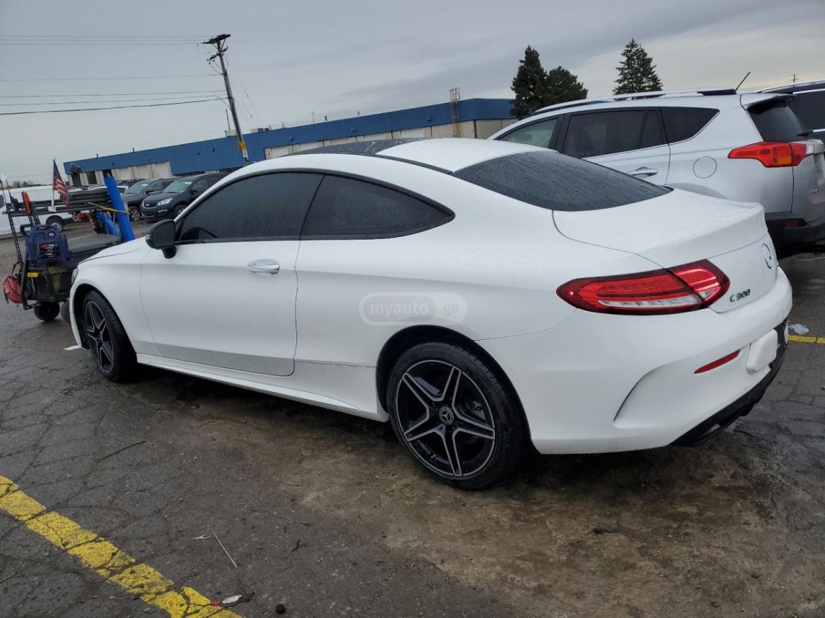 Mercedes-Benz C 30 AMG 2023 — миниатюра 2