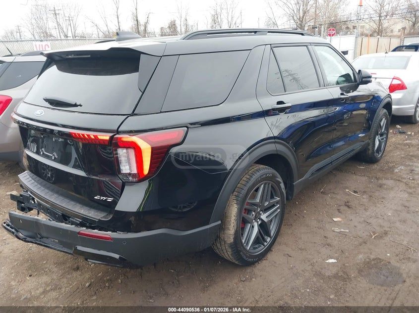 Ford Explorer 2025 — миниатюра 4
