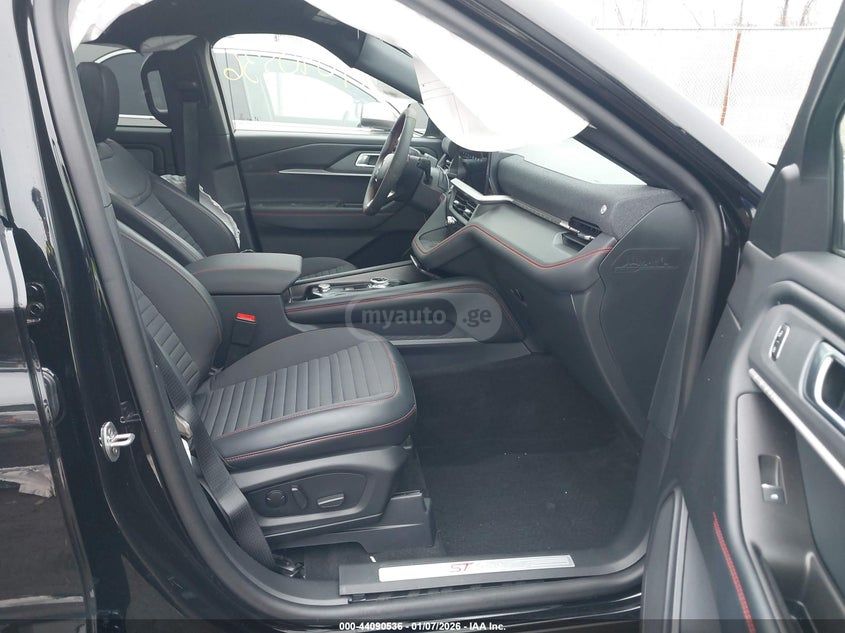 Ford Explorer 2025 — миниатюра 5