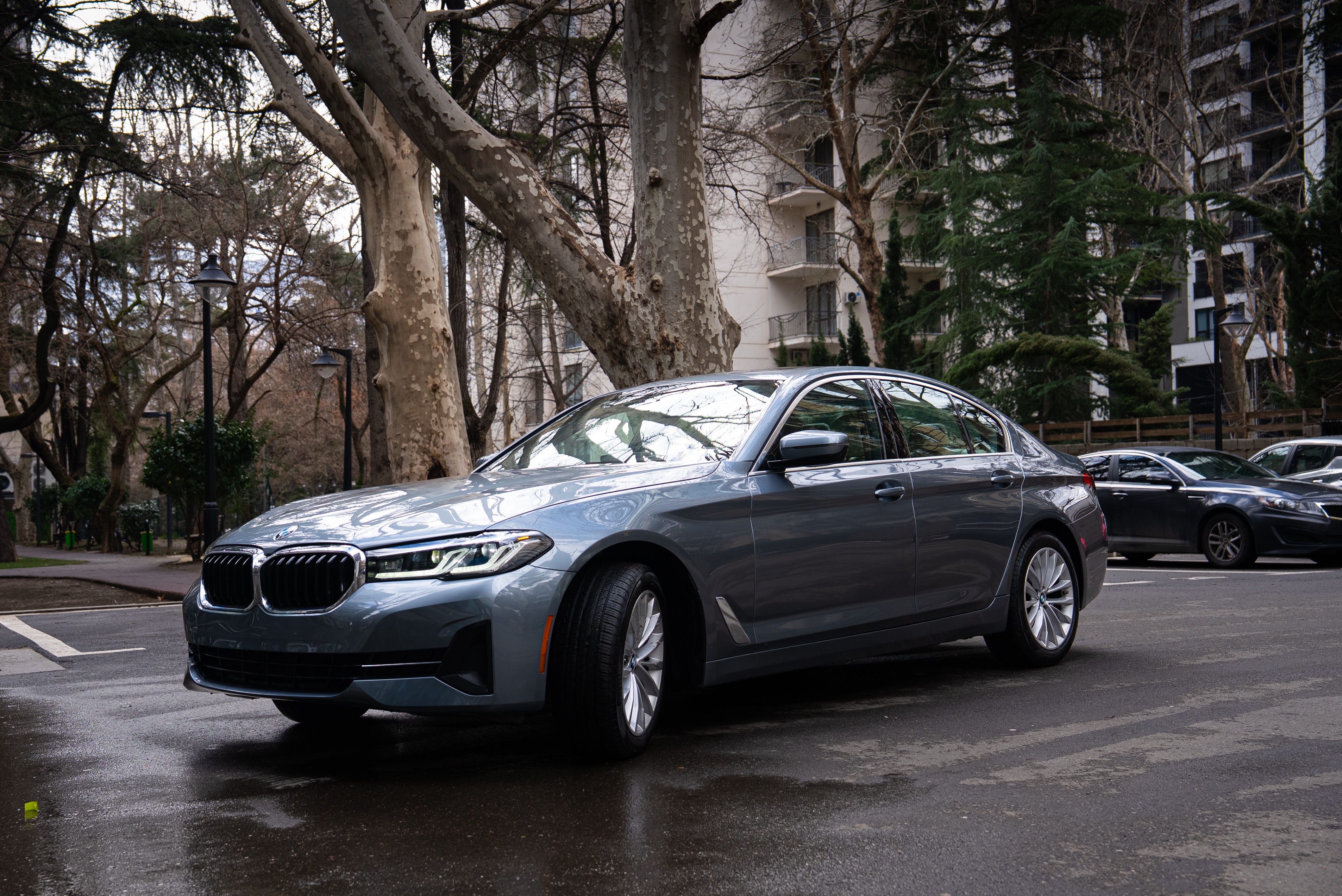 BMW 530 - фото 1