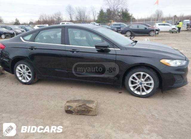 Ford Fusion - фото 11