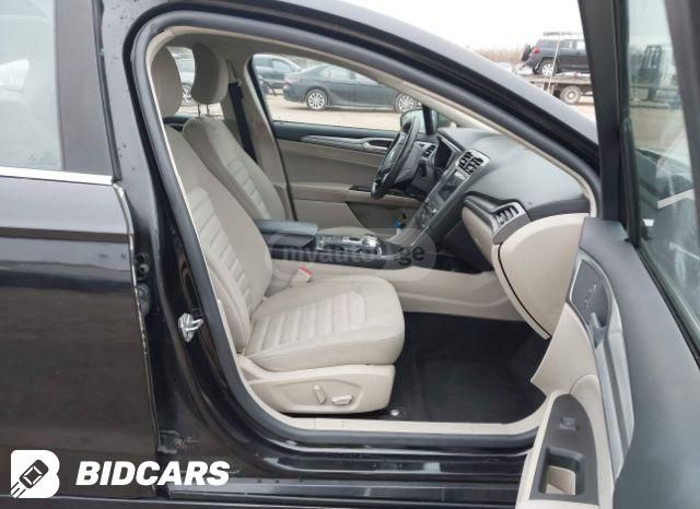 Ford Fusion - фото 9