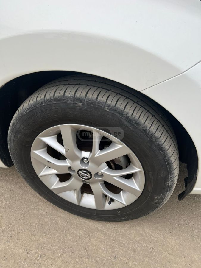 Nissan Note - фото 10