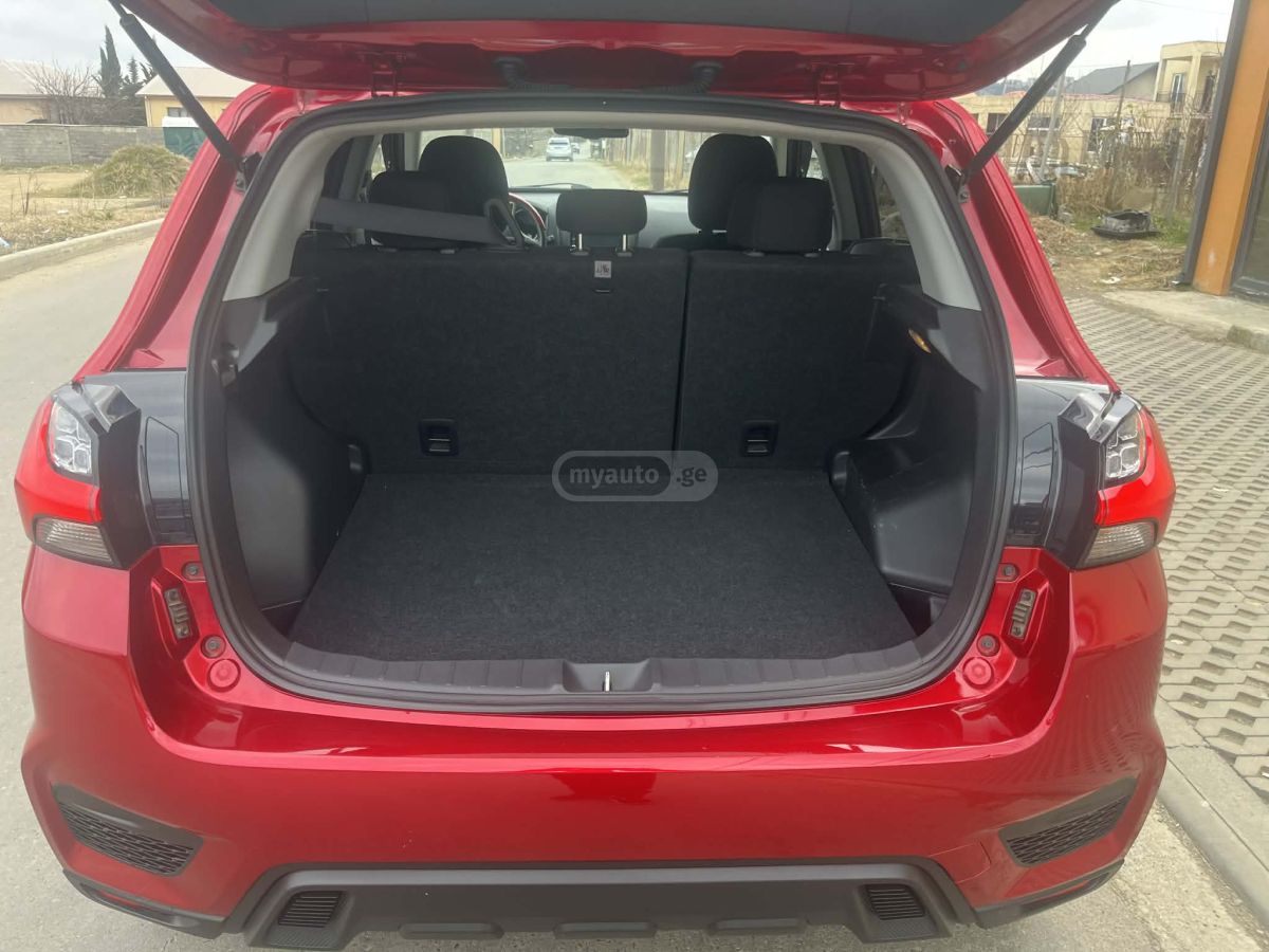 Mitsubishi  — миниатюра 12